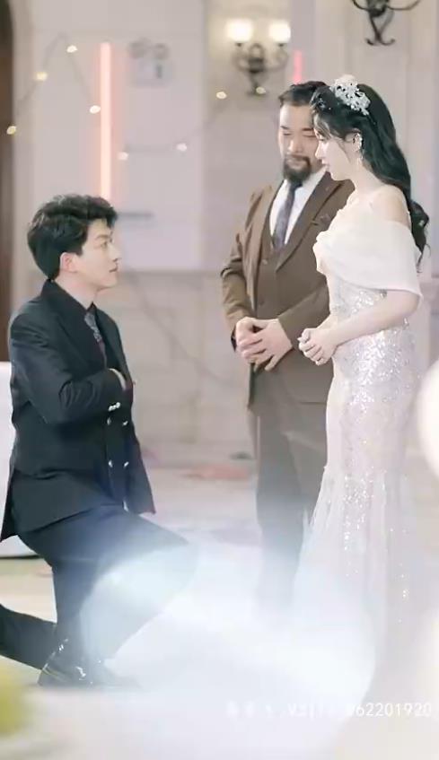 电影：首富爸爸归来落魄千金直接起飞